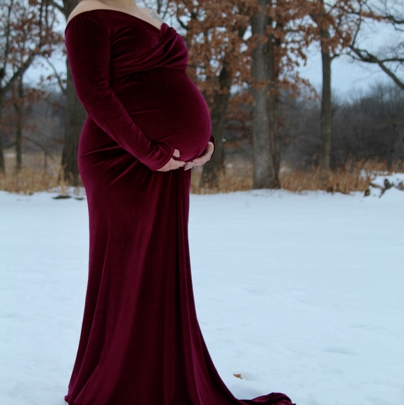 Dresses & Skirts - Velvet Maternity Dress Large